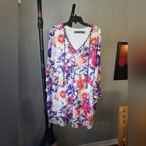 Alton Gray Floral V-Neck Midi Dress